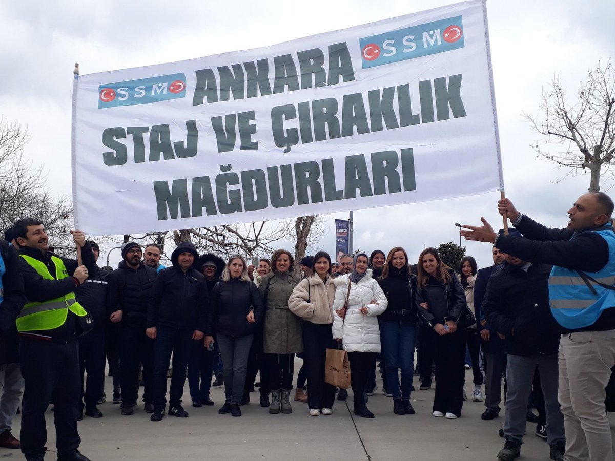“Biz yaprak dökünce,
Dalımız kurudu sandılar,

Ve insanı,
İnsan ile sınadılar,
Bilmediler ki..!
İnsan deyince ölmeyen bir yanımız var...”
#ÇırakStajyerYarımSigortalı