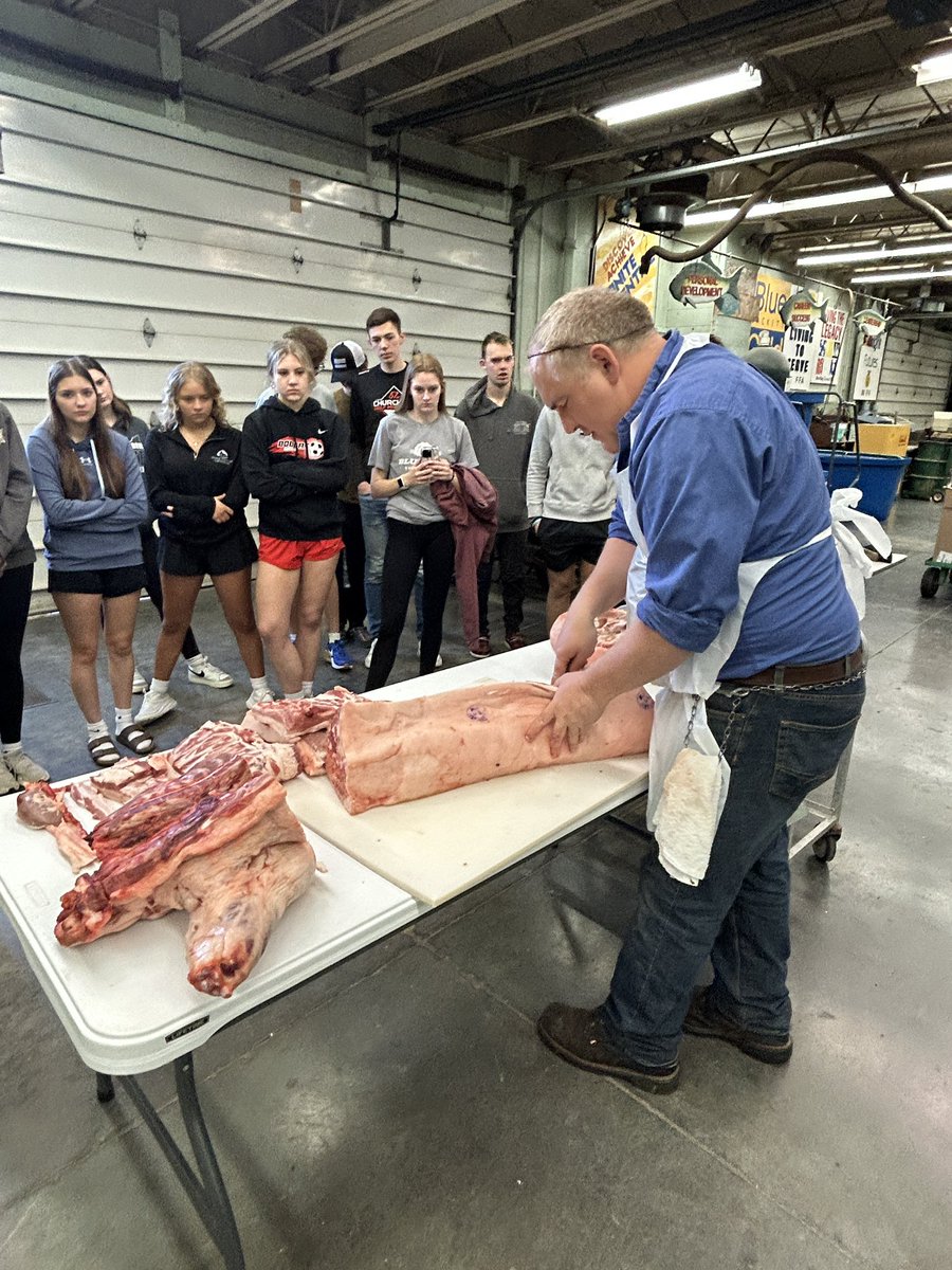 Penta-Bowling Green High School FFA (@bghsffa) on Twitter photo Thanks to Ben Frobose of <a href="/FroboseMeats/">Frobose Meat Locker</a> for coming in to present to the Science and Technology of Foods
class to kick off our meat science unit. Thanks to Ben Frobose of <a href="/FroboseMeats/">Frobose Meat Locker</a> for coming in to present to the Science and Technology of Foods
class to kick off our meat science unit.