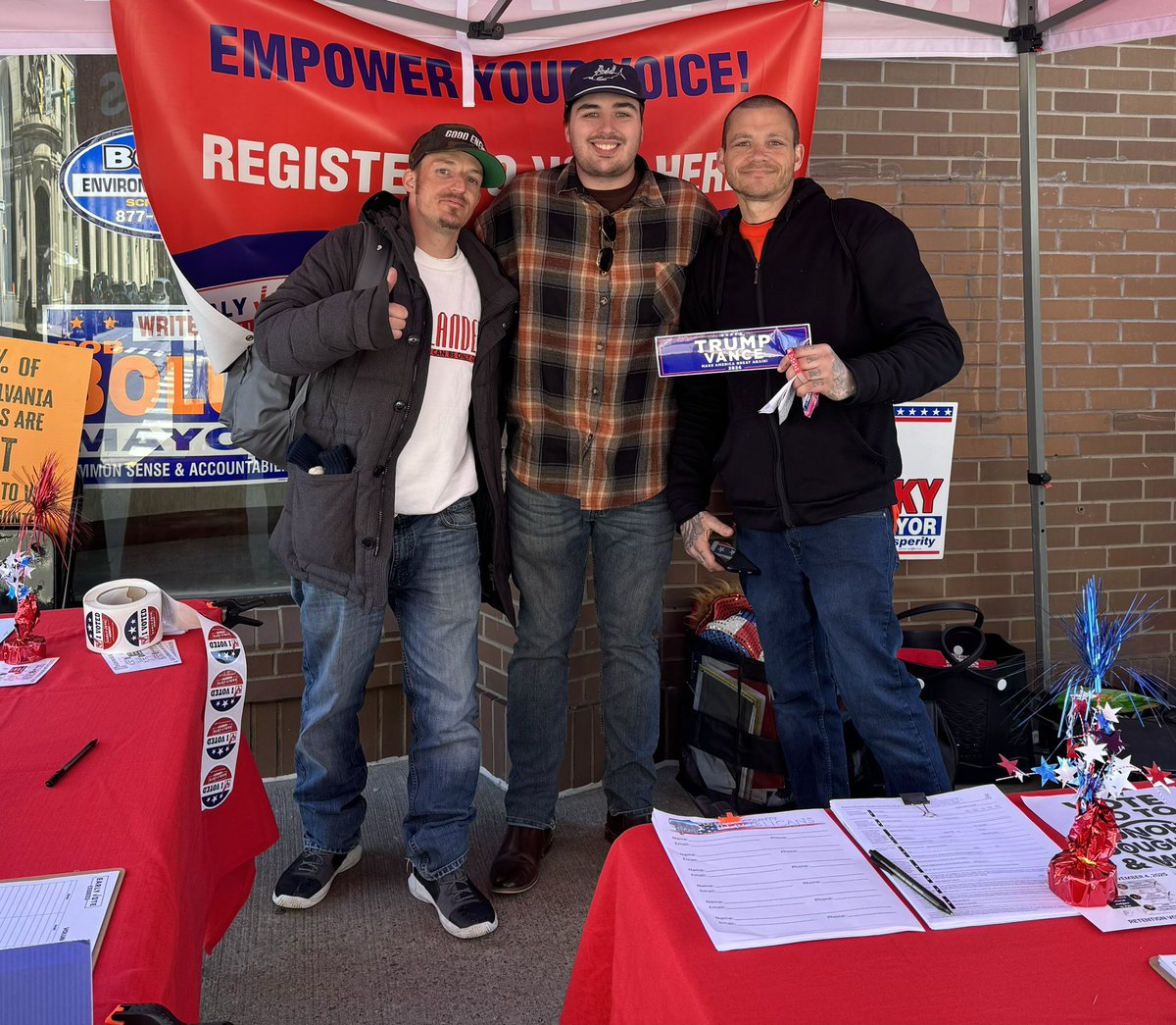 ThePersistence (@scottpresler) on Twitter photo Meet Emerson.
He just registered a brand new voter in Scranton, PA.
This is a reminder that if you were previously incarcerated in Pennsylvania, you can vote on day 1 of being released.
+1🟥 in Lackawanna County
Good job, <a href="/Emerson__Viars/">Emerson Viars</a>.
👏 Meet Emerson.
He just registered a brand new voter in Scranton, PA.
This is a reminder that if you were previously incarcerated in Pennsylvania, you can vote on day 1 of being released.
+1🟥 in Lackawanna County
Good job, <a href="/Emerson__Viars/">Emerson Viars</a>.
👏