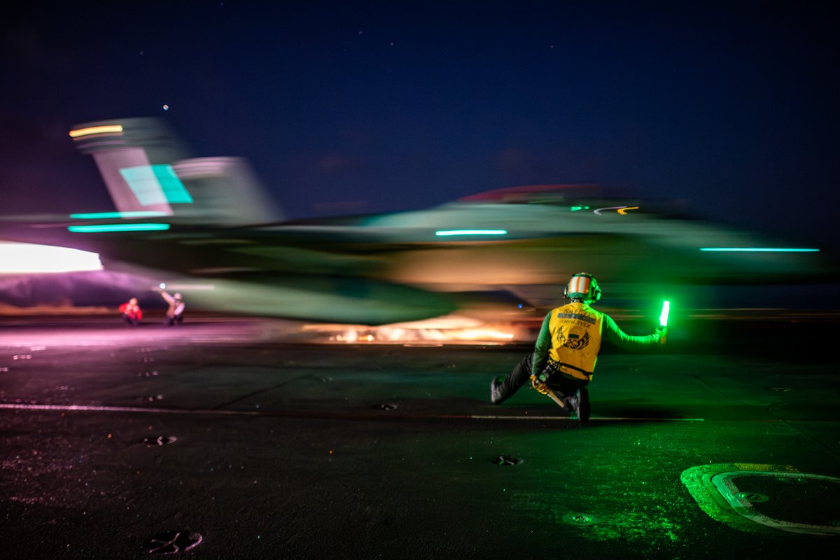 Department of Defense 🇺🇸 (@deptofdefense) on Twitter photo POWER AND PRECISION!
The <a href="/CVN70/">USS Carl Vinson</a> is deployed in the <a href="/CENTCOM/">U.S. Central Command</a> area of operations, ensuring our seas remain safe and free! POWER AND PRECISION!
The <a href="/CVN70/">USS Carl Vinson</a> is deployed in the <a href="/CENTCOM/">U.S. Central Command</a> area of operations, ensuring our seas remain safe and free!