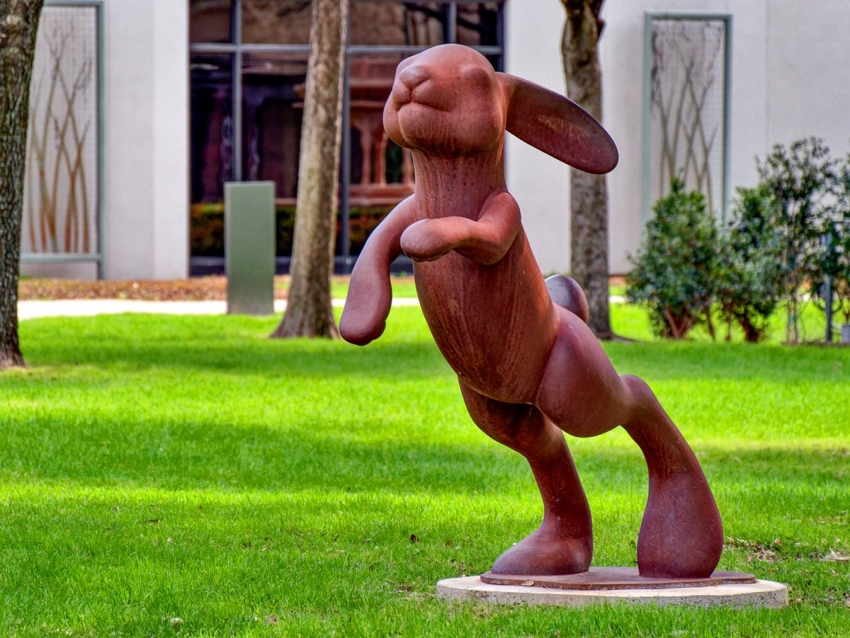 Hoppy Easter from the Hilton Anatole! 🐰🥚