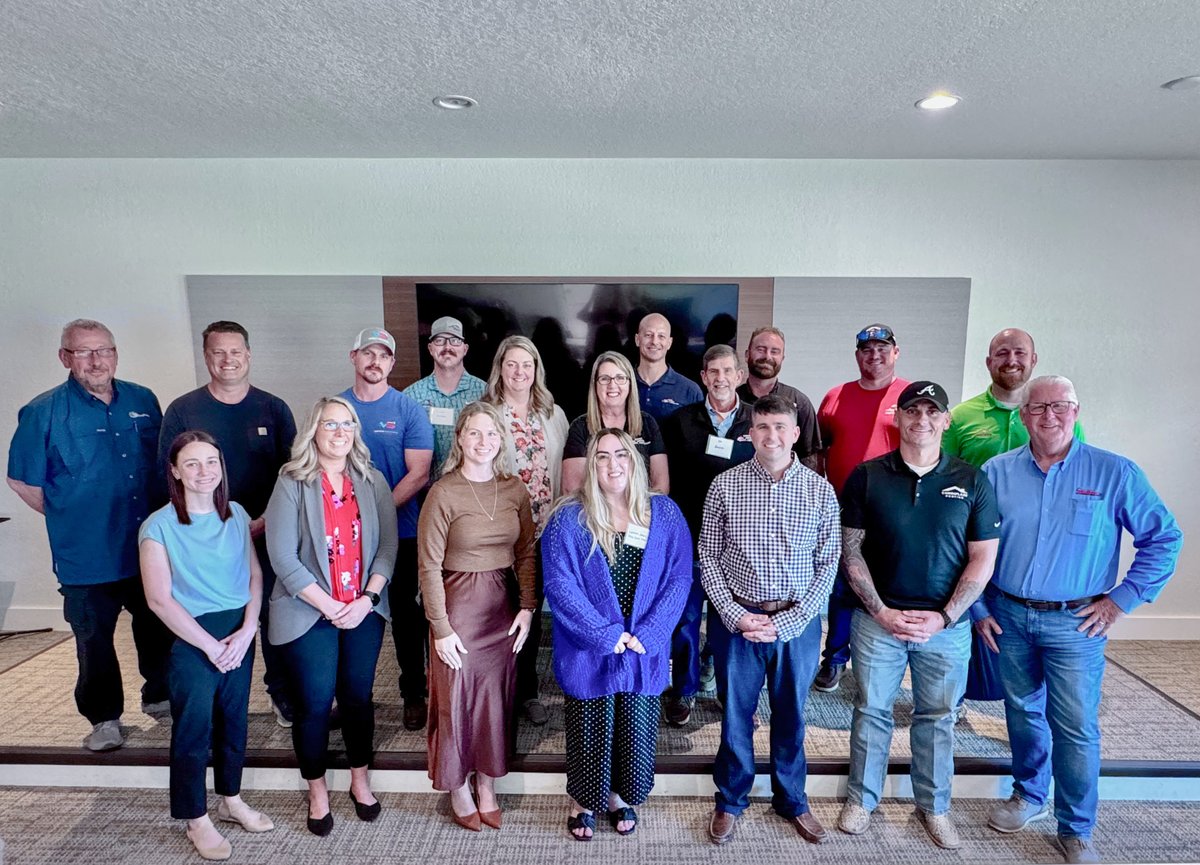 oid411's tweet photo. Yesterday, we held our second #OKReady Strengthen Oklahoma Homes stakeholder meeting with approved contractors and evaluators. Team members from @IBHS_org and UA-CAPS attended to assist with the training. Watch for the next applications to open in early May!
#Oklahoma #Insurance https://t.co/cctZ5JP1Xn