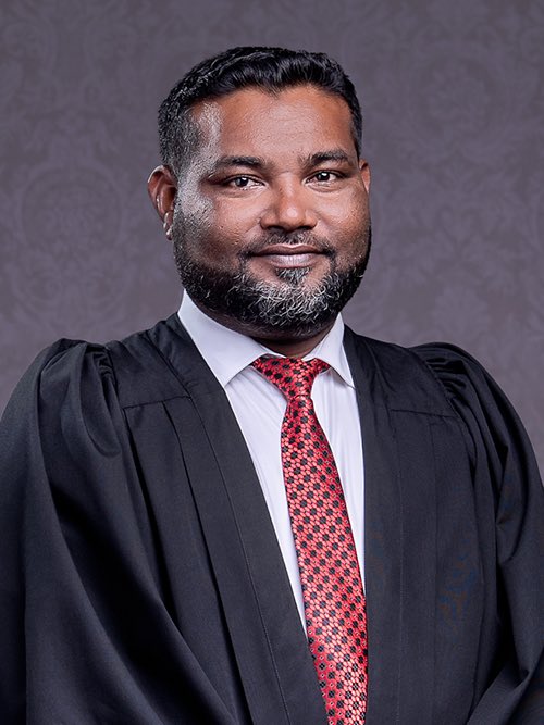 ދިވެހިރާއްޖޭގެ ހައިކޯޓުގެ އިސްފަނޑިޔާރުކަމުގެ މަގާމަށް، ފަނޑިޔާރު އަލްއުސްތާޛު މުޙައްމަދު ފައިޞަލް އައްޔަންކުރަން ޖުޑީޝަލް ސަރވިސް ކޮމިޝަނުން ނިންމަވައިފިއެވެ