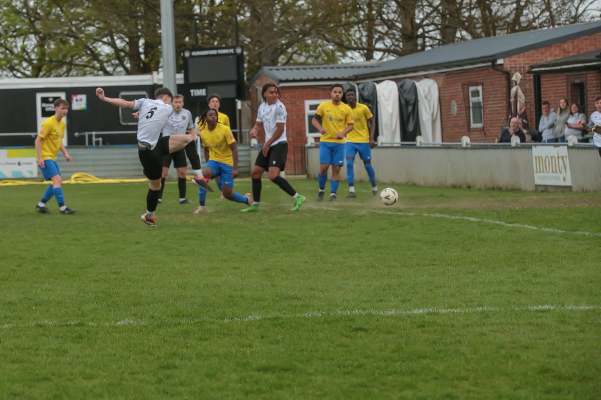 JeffYoud Photography (@jeffyoud23) on Twitter photo HUNGERFORD TOWN UNDER 23 v COLNEY HEATH UNDER 23
2-0
<a href="/HungerfordU23s/">Hungerford Town U23s</a>
<a href="/HungerfordTown/">Hungerford Town FC</a>
<a href="/HTFC_Supporters/">Hungerford Town FC Supporters</a> <a href="/DanRobbo1986/">Danny Robinson</a> <a href="/CiaranMorri/">Ciaran Morrison</a> <a href="/Lukeo45/">Luke O'Neill</a> <a href="/martypl76/">Martyn Leach</a> <a href="/JoeShep4/">Joe Shepherd</a> HUNGERFORD TOWN UNDER 23 v COLNEY HEATH UNDER 23
2-0
<a href="/HungerfordU23s/">Hungerford Town U23s</a>
<a href="/HungerfordTown/">Hungerford Town FC</a>
<a href="/HTFC_Supporters/">Hungerford Town FC Supporters</a> <a href="/DanRobbo1986/">Danny Robinson</a> <a href="/CiaranMorri/">Ciaran Morrison</a> <a href="/Lukeo45/">Luke O'Neill</a> <a href="/martypl76/">Martyn Leach</a> <a href="/JoeShep4/">Joe Shepherd</a>