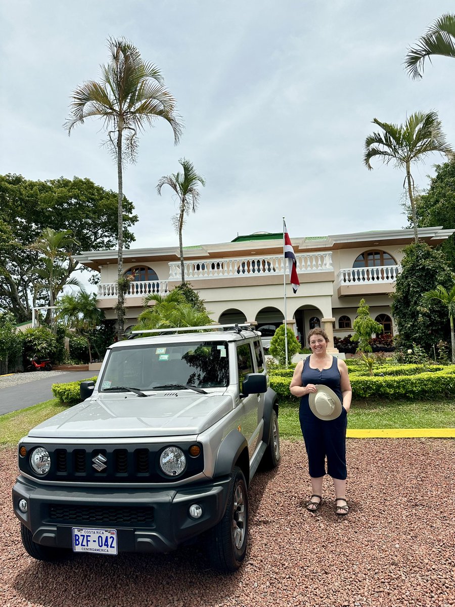 Let the adventure begin 🤠

Watch out Costa Rica, looks like I’m driving as Wendy left her drivers license at home, sounds like a cunning plan to me 🤔

#costarica #holiday