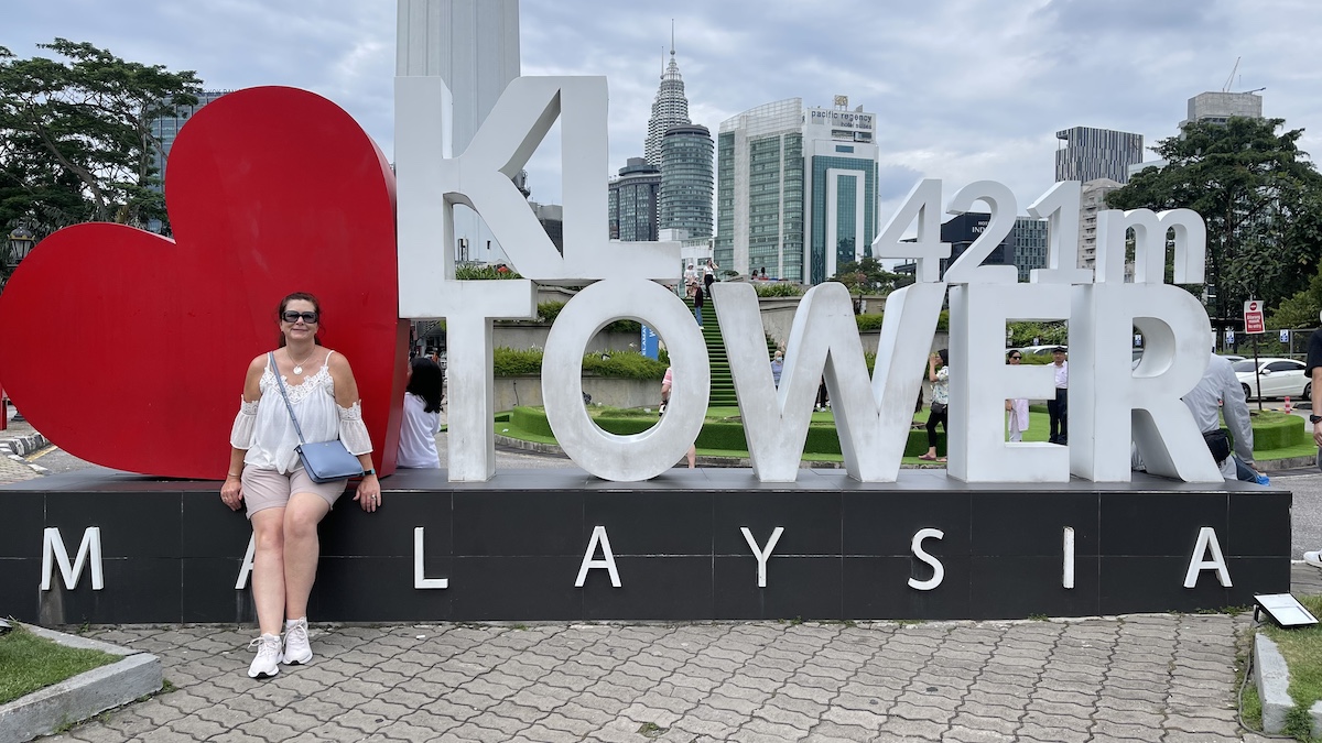 Angie - Travel Blogger at Where Angie Wanders (@whereangiewand1) on Twitter photo The Ultimate Malaysia Itinerary - From Penang to Borneo In 4 Weeks whereangiewanders.com/the-ultimate-m… via @https://twitter.com/whereangiewand1/ The Ultimate Malaysia Itinerary - From Penang to Borneo In 4 Weeks whereangiewanders.com/the-ultimate-m… via @https://twitter.com/whereangiewand1/