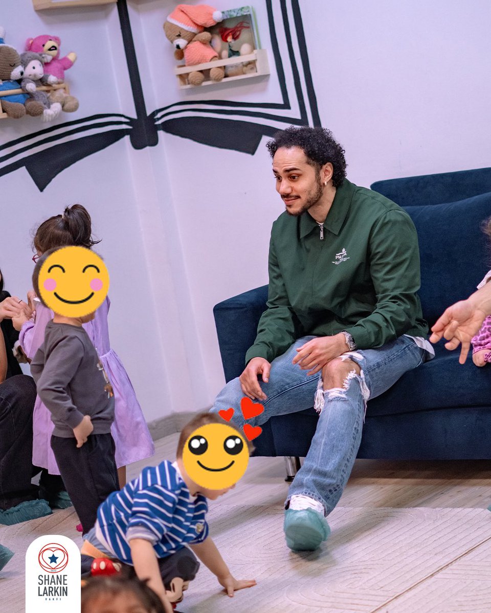 SLVakfi's tweet photo. Shane Larkin Vakfı olarak, Göztepe Semiha Şakir Sevgi Evleri’ni ziyaret ettik. 🤍

Başkanımız Shane Larkin ve değerli proje partnerlerimiz Miniboni ve Denthub yetkilleriyle birlikte çocuklarımızla keyifli ve eğitici bir gün geçirdik.👧🏻👦🏻 https://t.co/QWYNIfzo72