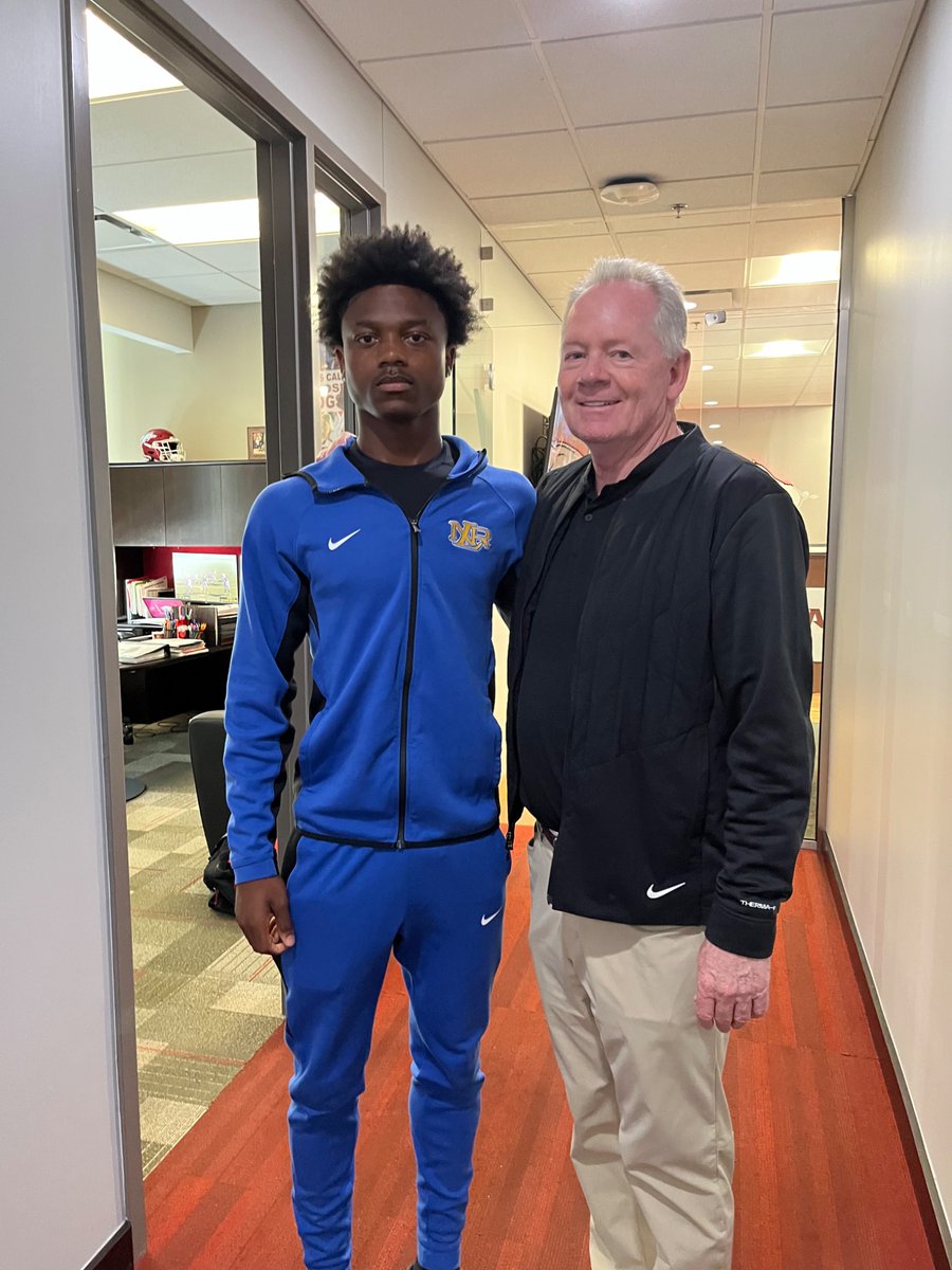 <a href="/jam1rlee/">Jamir Lee</a> meeting Coach Pittman today!  Arkansas was 2028 WR’s first offer.
#Brothers4LIFE   Go Hogs