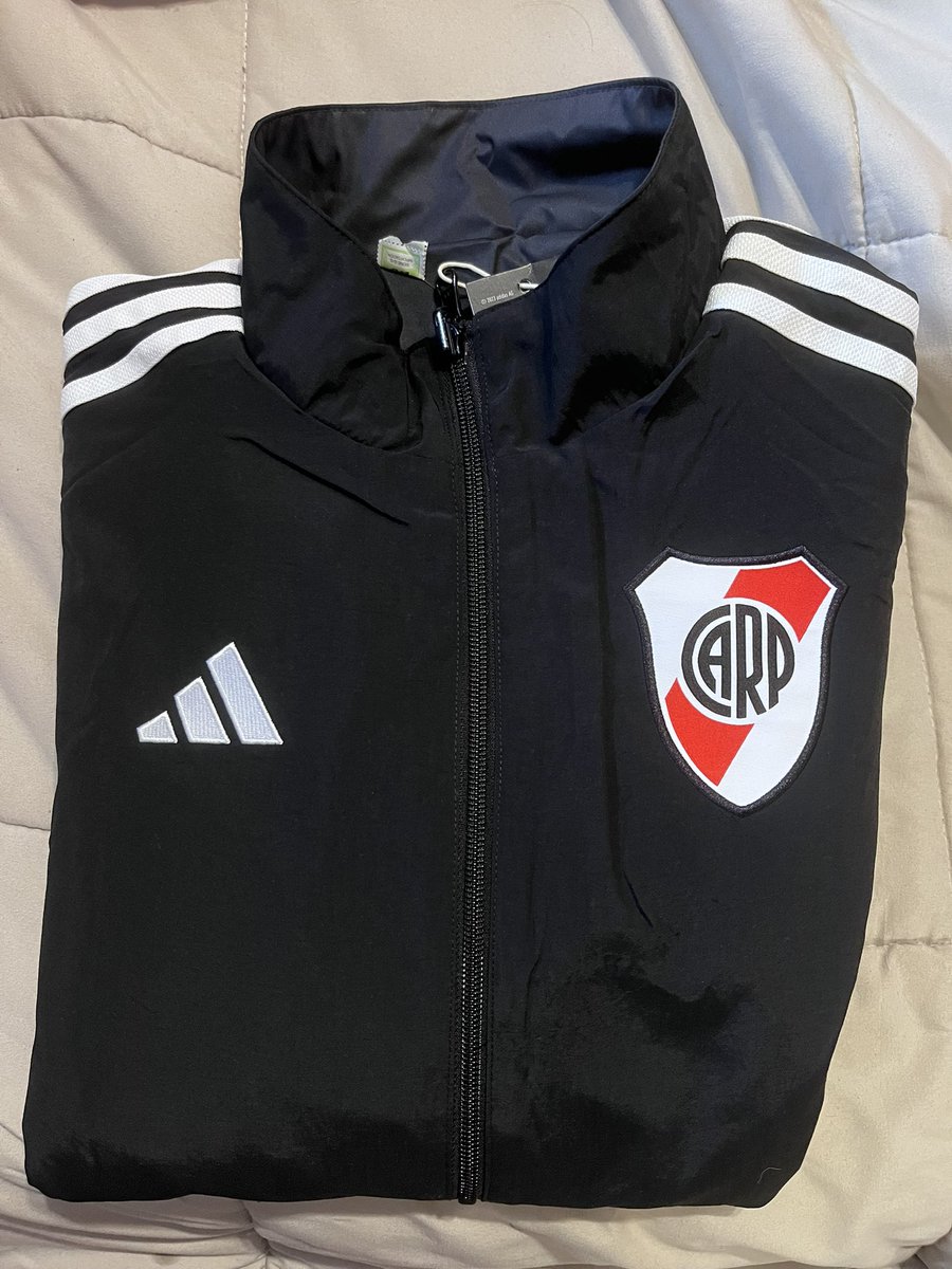 No me llegaron huevos de pascuas pero me llego esto 🤍
