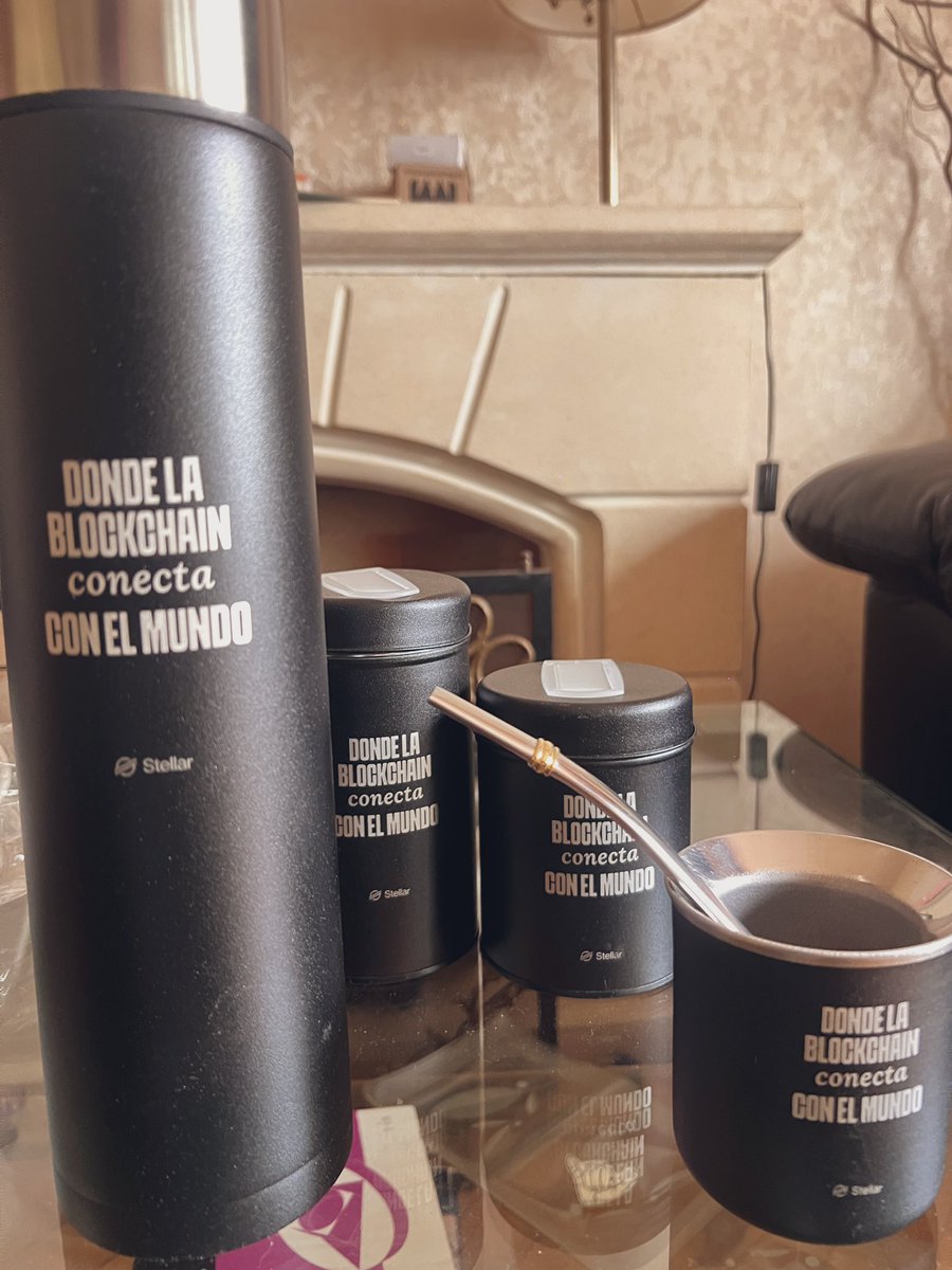 Teca_C3's tweet photo. Regalito de @StarMakerArg para preparar unos 🧉 https://t.co/hA3E9a6ynM