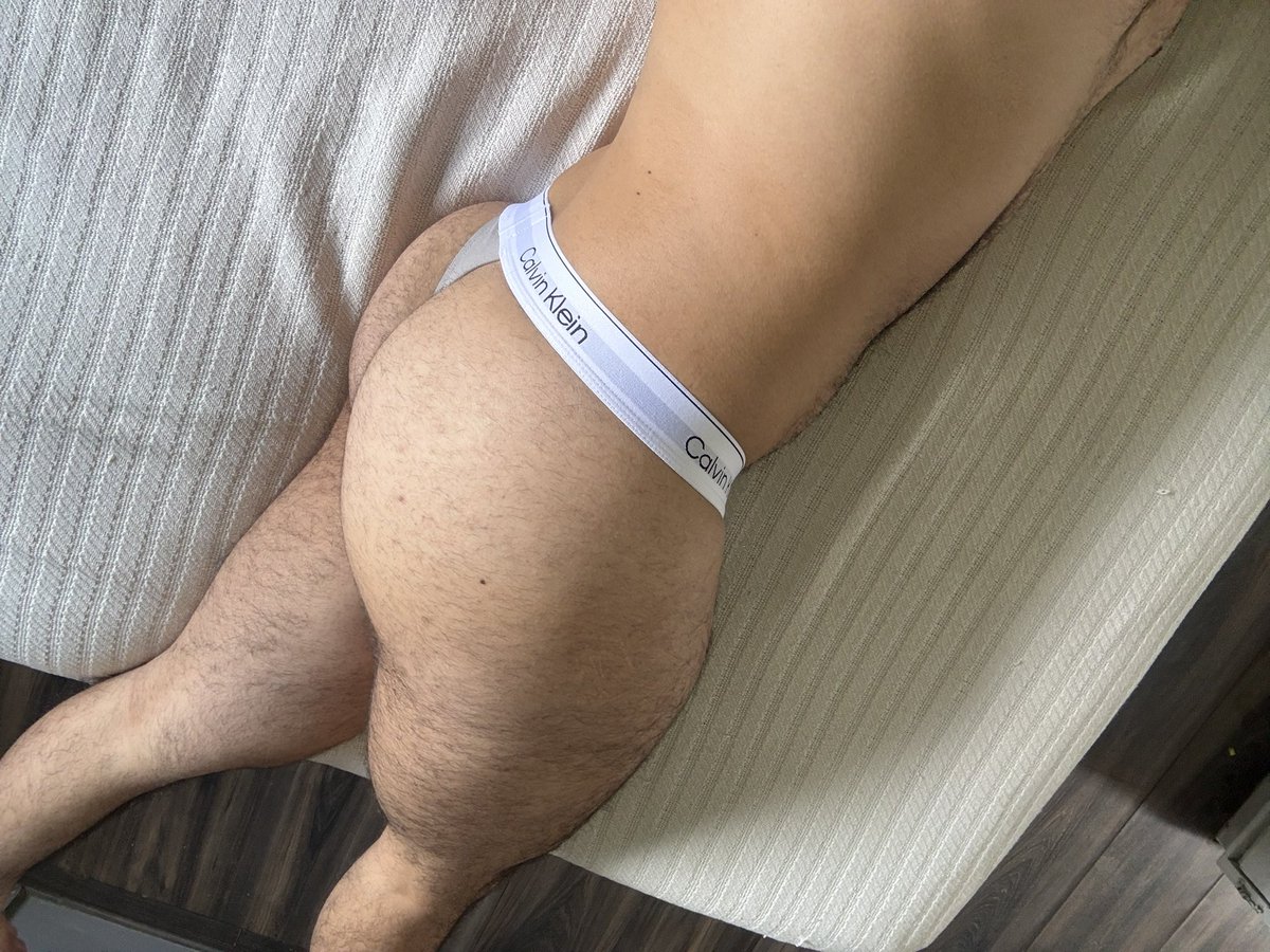 emoolio's tweet image. jueves santo 🙂‍↕️