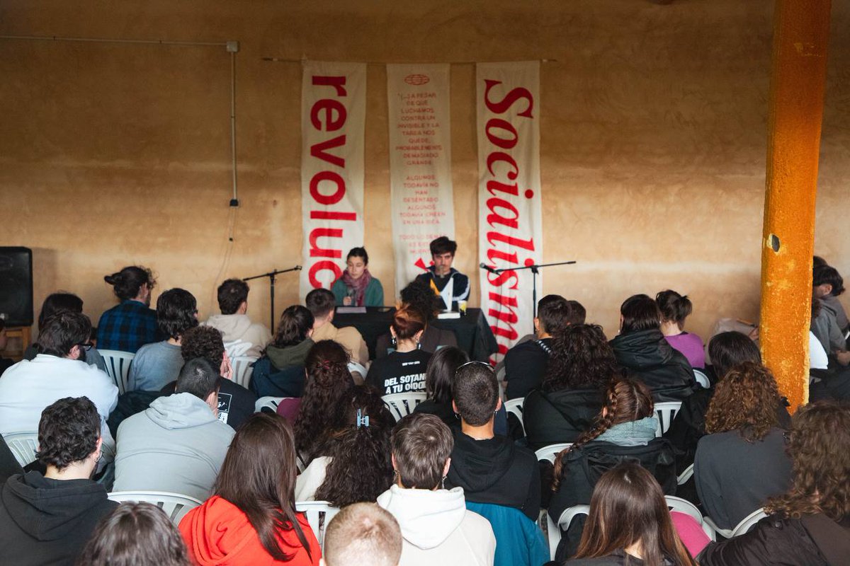 adelante_ejs's tweet image. 📚 Presentación Marx XXI (Vol. 4)
"El derecho a la revolución"