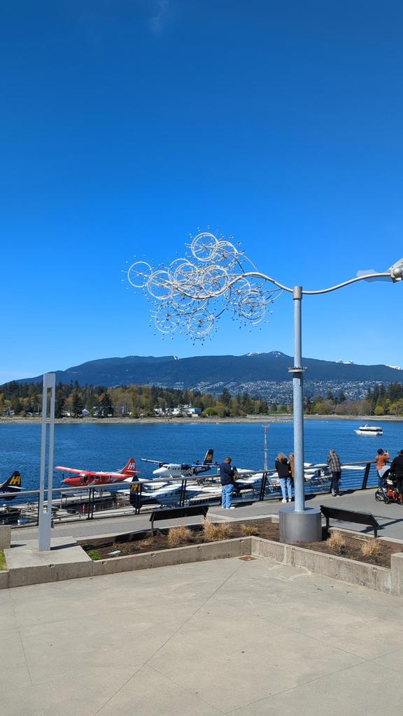 ccie found #cubiecoin in a White vault at this location! Join me playing #cubieverse, It's awesome!   #3314163