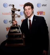 NickLee51's tweet image. With #TheMasters just behind us, I was curious, so I looked it up.

You know how many colleges have a Heisman Trophy winner, a Naismith Award winner, and a Masters green jacket winner? 

4. 

Texas
Ohio State
Notre Dame
and...

BYU. 

That&apos;s it. That&apos;s the list.