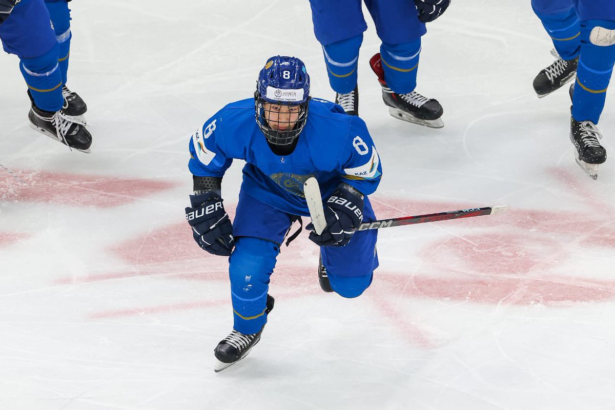 Good luck to Bexultan Makysh and Ilkhan Bolatov who will be representing Kazakhstan in the <a href="/IIHFHockey/">IIHF</a> U18 World Championships!! 🌎👑

#DukesUp