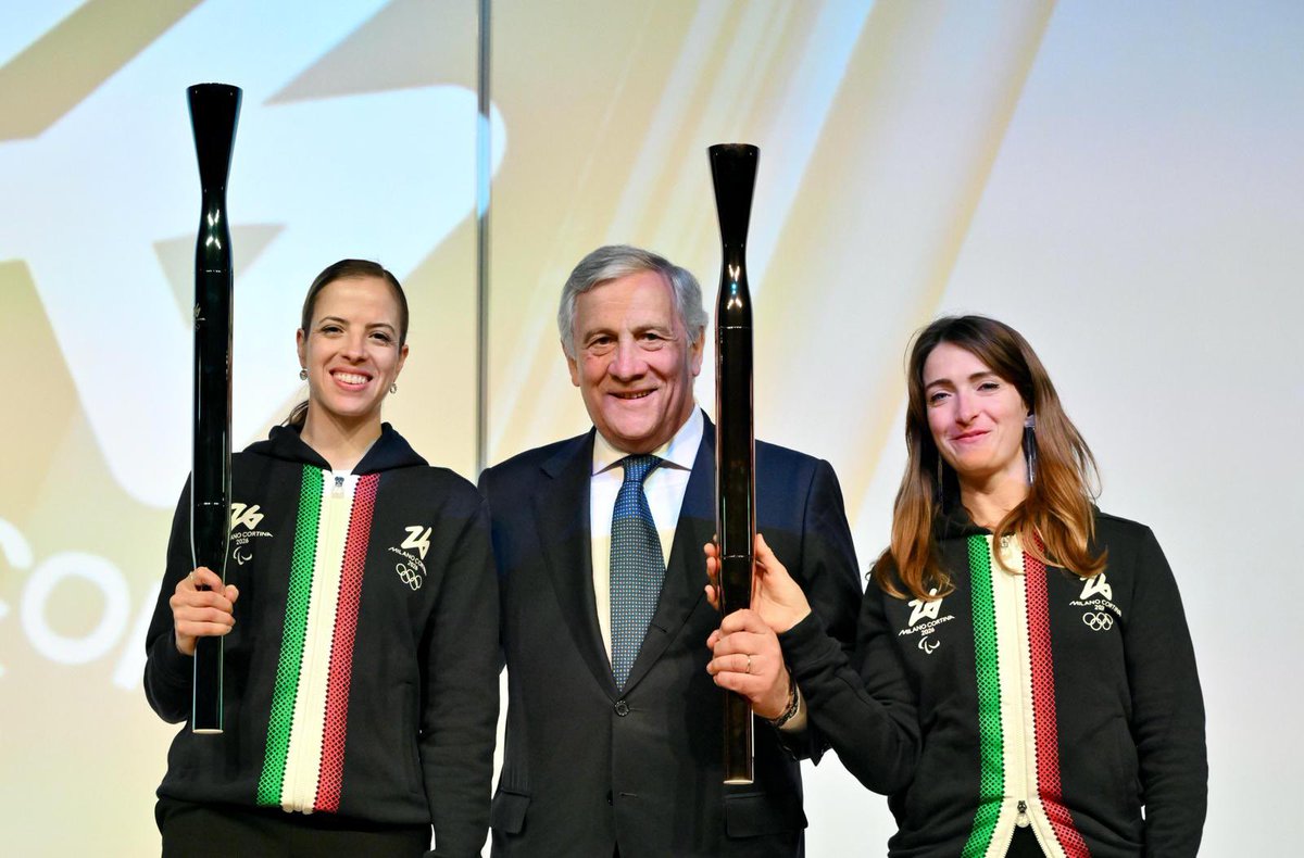 msKOSTNER's tweet photo. 🔥A symbol that unites, inspires, and ignites dreams! What an honor and emotion to unveil the Olympic and Paralympic torch of Milano Cortina 2026 to the world at Expo Osaka! 🫶
#MilanoCortina2026 #EssentialTorch https://t.co/q7HjvFgMMK
