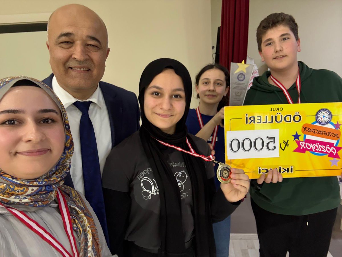 AlaplAtaturk's tweet photo. Zonguldak Çözüyor, Biz Gurur Duyuyoruz!
Zonguldak genelinde 54 okulun katılımıyla düzenlenen “Zonguldak Çözüyor” Matematik Yarışması’nda il https://t.co/y3DiAgc1vm olduk. 
Emeğinize, yüreğinize sağlık!
@ZonguldakMEM
 @alaplimem 
@cevatcevik67 
@yuksel0506 
@YakupKe13956642 https://t.co/tMUuzBn8Yv