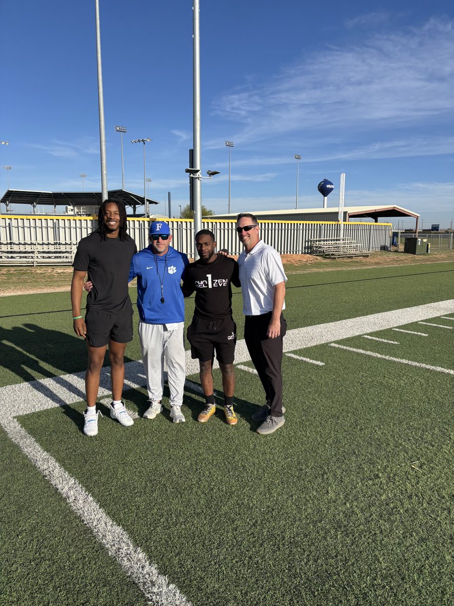 Frenship Football Recruits (@recruittheship) on Twitter photo We love seeing past Tigers succeed and go on to do great things! Loved having <a href="/SmittyJawns/">Donovan Smith | 1</a> and <a href="/JordanMaden13/">Jordan</a> at our Spring Practice this morning! Once a Tiger always a Tiger🔵🟡
<a href="/FrenshipSports/">Frenship Athletics</a> <a href="/RandyRosetta/">Randy Rosetta</a> <a href="/SemperImpetus/">Frenship Football</a> We love seeing past Tigers succeed and go on to do great things! Loved having <a href="/SmittyJawns/">Donovan Smith | 1</a> and <a href="/JordanMaden13/">Jordan</a> at our Spring Practice this morning! Once a Tiger always a Tiger🔵🟡
<a href="/FrenshipSports/">Frenship Athletics</a> <a href="/RandyRosetta/">Randy Rosetta</a> <a href="/SemperImpetus/">Frenship Football</a>
