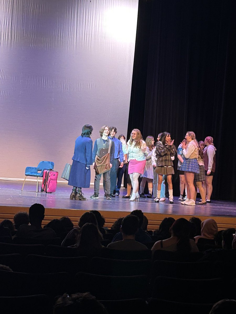 Yesterday and today the students had the opportunity to watch Legally Blonde the musical. Fantastic performance from all the students that were involved in the musical!! 
Come watch tonight at 7pm Central High School auditorium!!! 
GO ROYALS!!