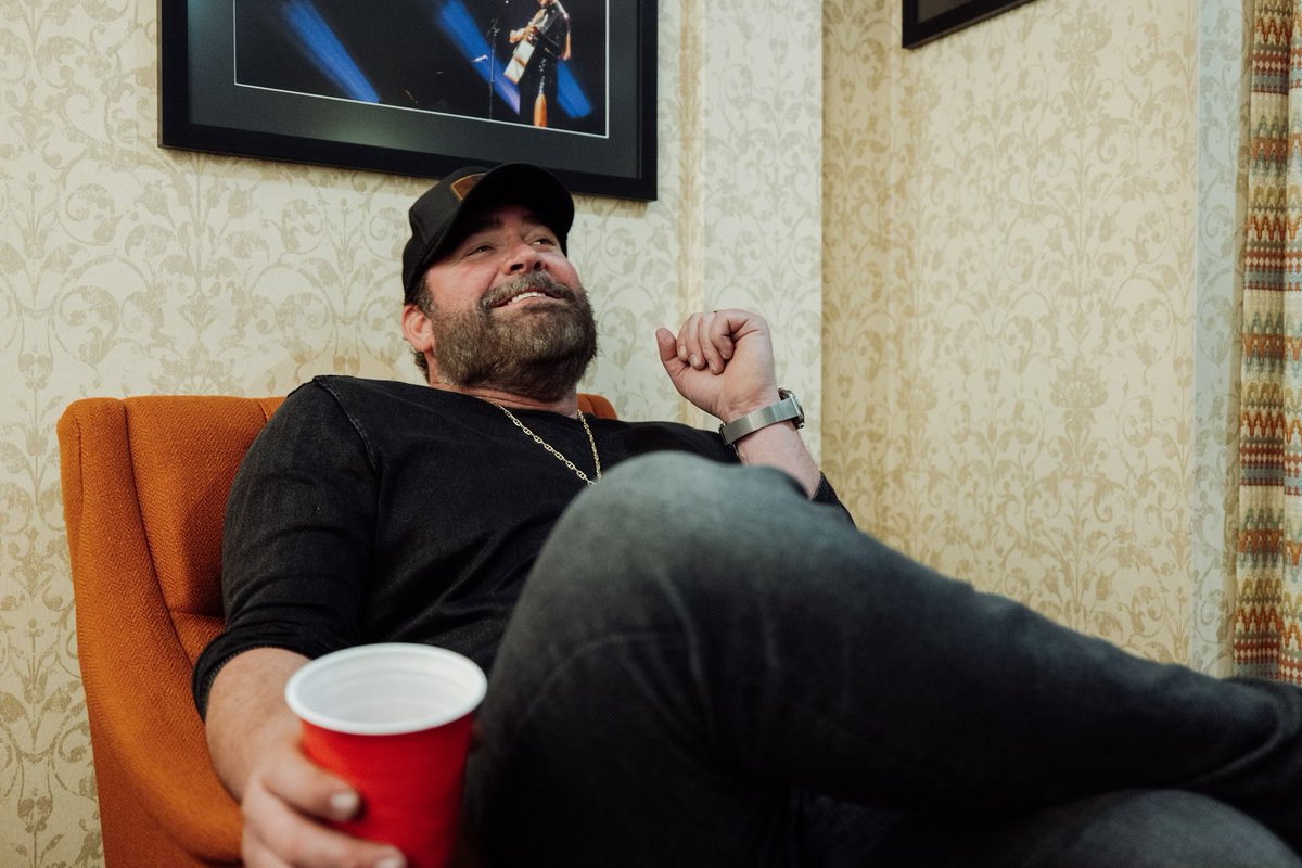 leebrice's tweet image. One of the best @RandyHouser! Anytime we get to hang out and play some music for people it’s pretty dang good night..maybe we’ll take this show on the road ;) What do y’all think?