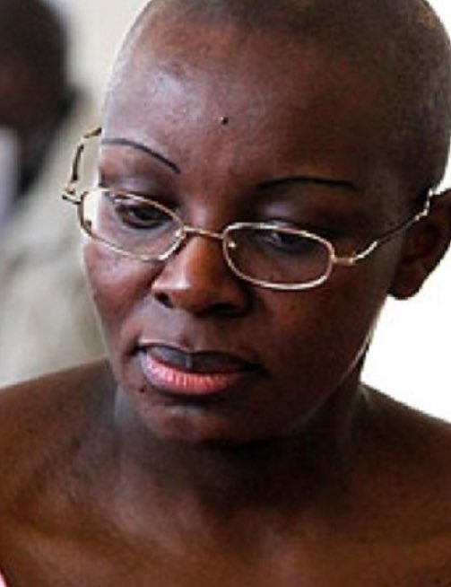 <a href="/alomovement/">Africa Live as One Movement</a> Aba bahungu barambabaje - <a href="/VictoireUmuhoza/">Victoire Ingabire Umuhoza</a> yabagezemo tayari. 

Erega urwishe ya nka ruracyayirimo -ntarava ku izima. Ingengabitekerezo 💯 

Ariko nabanze asobanure impamvu yataye umugabo n’abana akaza gukora uburaya/kwiyandarika no kwica abana?