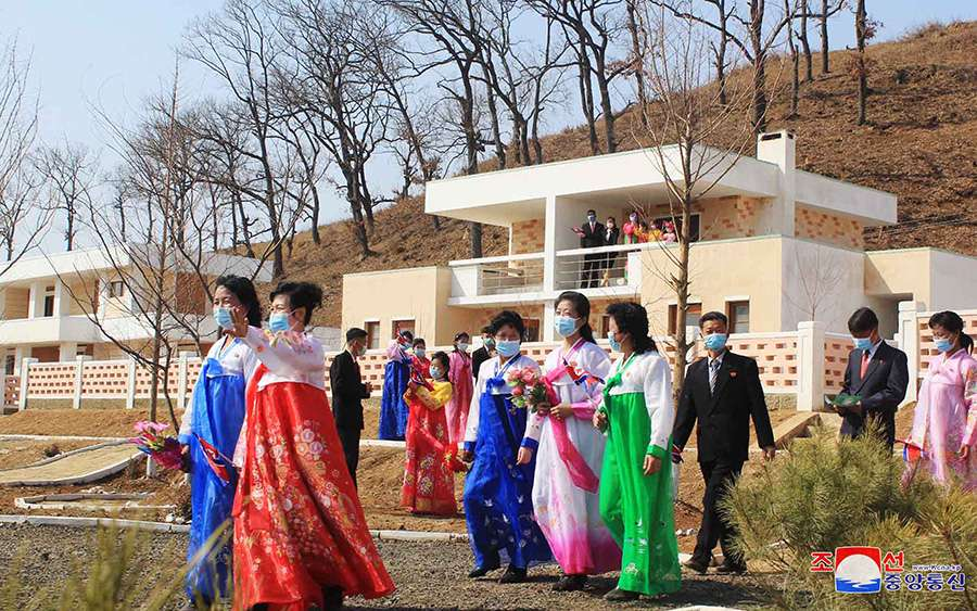 This year will witness many eye-opening successes of Korean-style socialism.

🏥 Pyongyang General Hospital - Opening October
🏖 Kalma Coastal Resort in Wonsan - Opening June
🏘 20,000+ new homes rising in many rural areas – lifting living standards across the nation