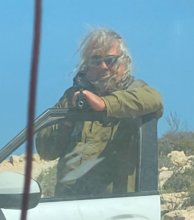 Had guns pointed at me twice today by Israeli soldiers and settlers

The life of a journalist in the West Bank