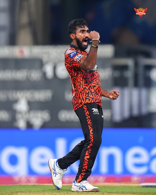 Well bowled, Eshan 🧡 📹 Credits: Twitter/SunRisers