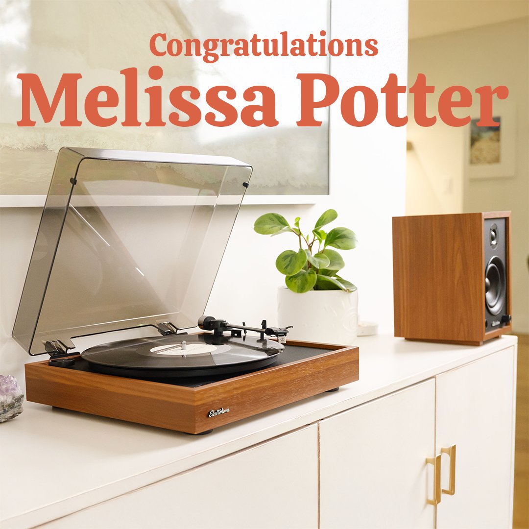 electrohome's tweet photo. Big congrats to Melissa Potter – the winner of our Record Store Day giveaway! Enjoy your new Electrohome setup 🎶🖤 #ElectrohomeWinner #VinylLife https://t.co/ac3MhILWOa