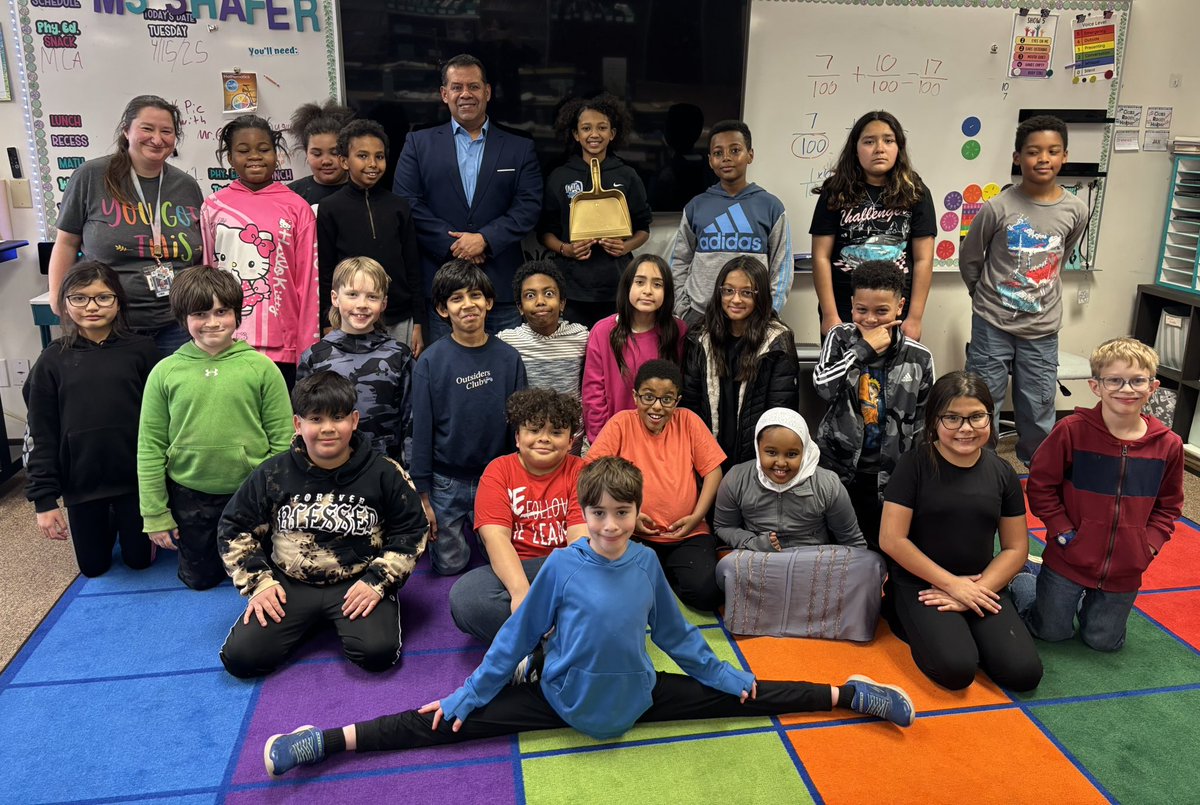 johnnystem's tweet photo. Congratulations to Ms. Shafer’s 4th grade class for winning the Golden Dust Pan Award!  The award is given to the best class exhibiting “Panther Pride” by having the cleanest classroom and helping our school look great. 👍🏽 https://t.co/SM2iOG2EnM