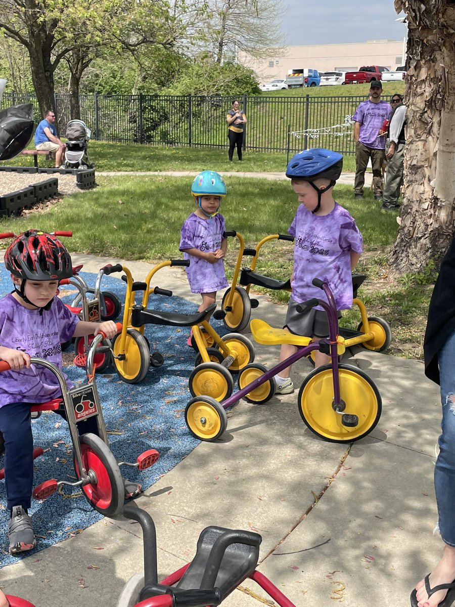 Race Day Pit Crew….
“Riders, donn your gear, and start your engines!”
#ShareTheGoodLPS