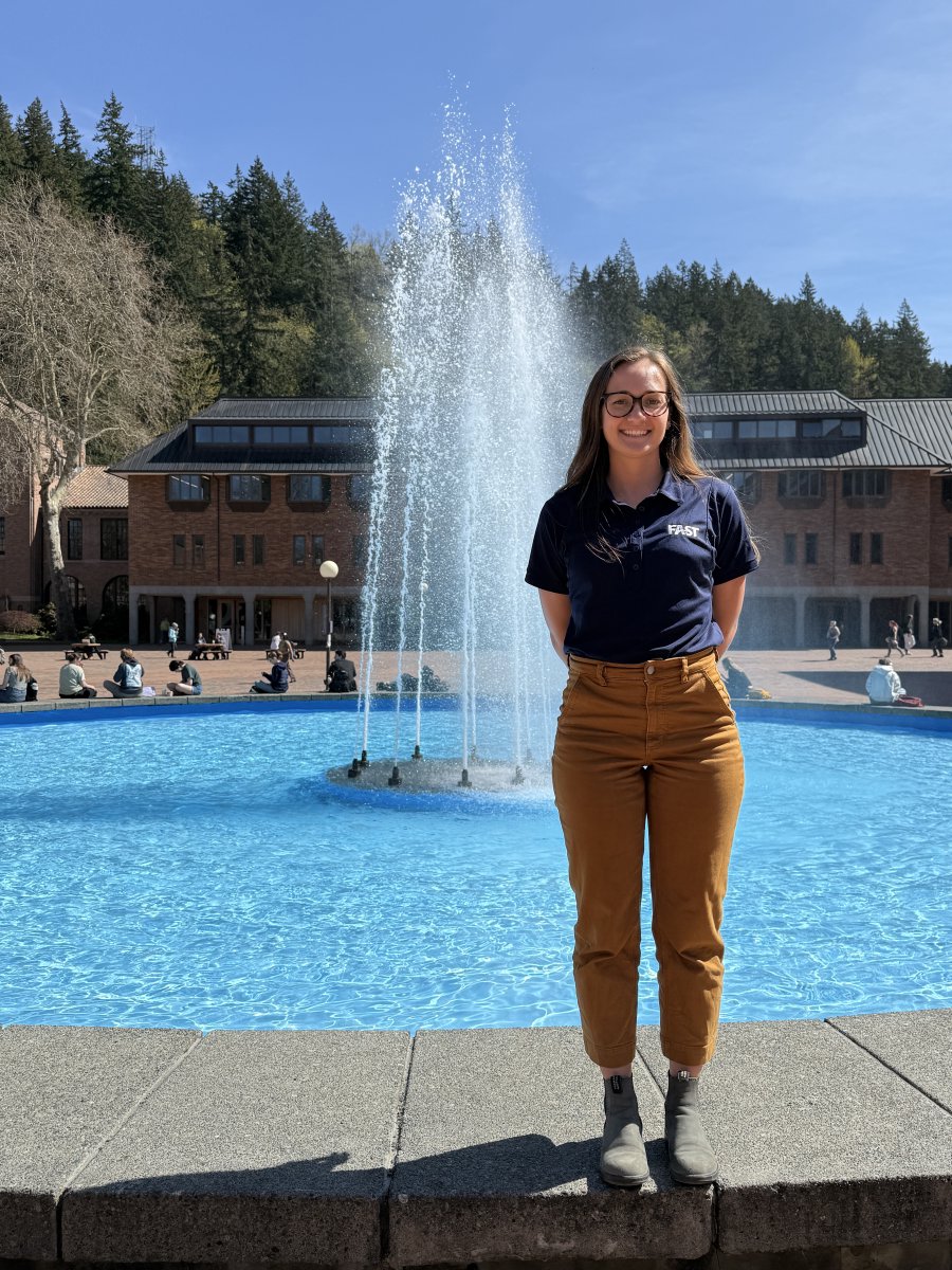 Hey WWU! Come meet alumni, Larkyn, at the All Majors Career Fair TODAY! #MakeWaves #yFAST

📍 MAC Gym
⏰ 12:00 - 4:00 PM