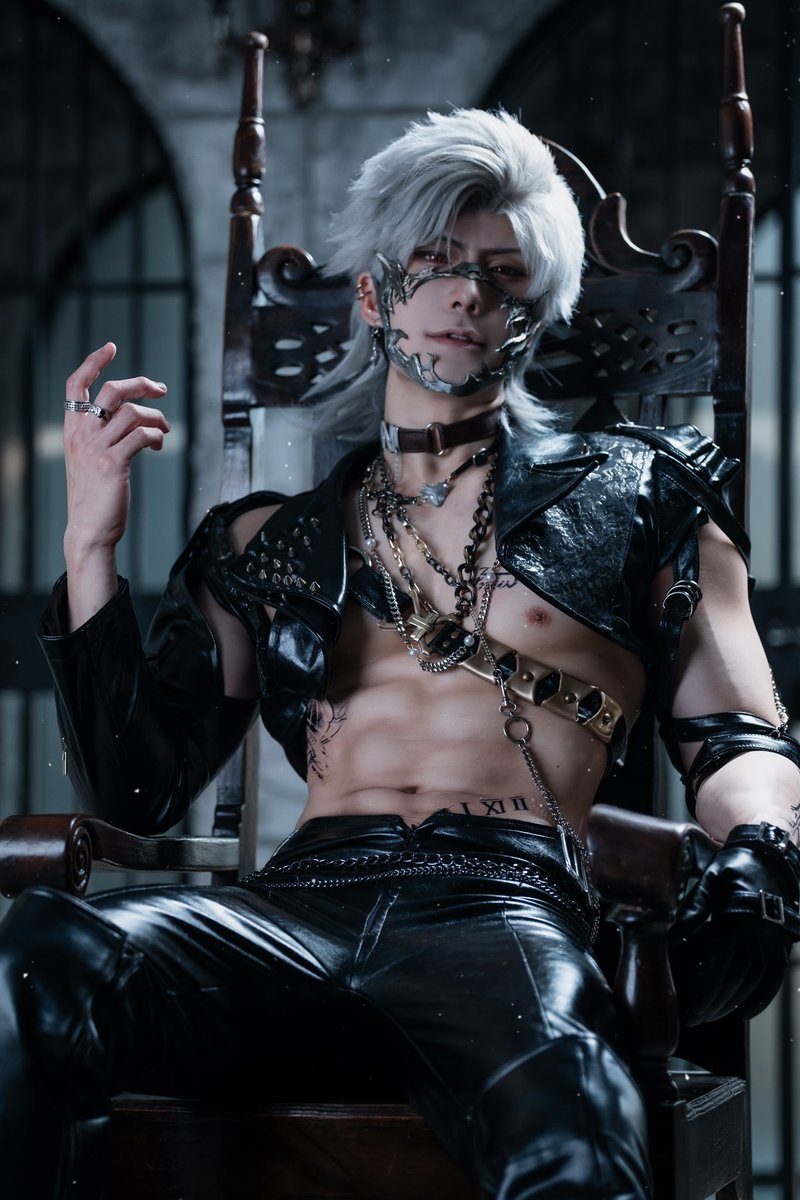 ผมอยากให้คุณซื้อเชกิของผม…
Happy Sylus day🥰