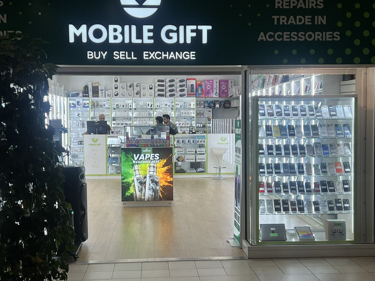A thread of my favourite criminal Middle Eastern shops in Woking. I’ve narrowed it to a field of 6 from 20+ remarkably obvious candidates

1.  One of 8 very similar phone/vape shops, this one has sky high rent of £3k minimum, plus 3 staff, with zero clientele ever. World class