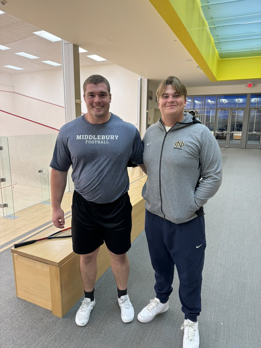 mikeybaldwinn's tweet image. Big thanks to the man @MiddFBMandigo and @MiddCoachCaputi for showing me what @MiddFootball is all about. Blew me away to meet future NFL center Thomas Perry. Good luck in the draft TP!