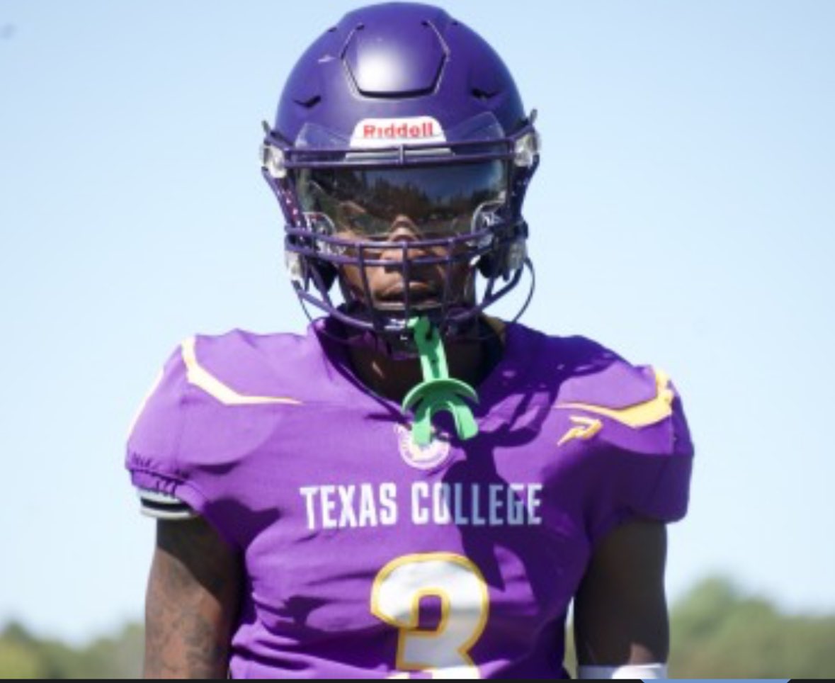 After a great conversation with <a href="/Manmakerallday/">Nathaniel Jones</a>  I’m blessed and thankful to receive and offer from Texas College💪🏾<a href="/StanfordGerry/">Gerry Stanford</a> <a href="/Eric_Sutton4/">Eric Sutton</a> <a href="/_CoachWilson_/">A.J. Wilson, M.Ed.</a>