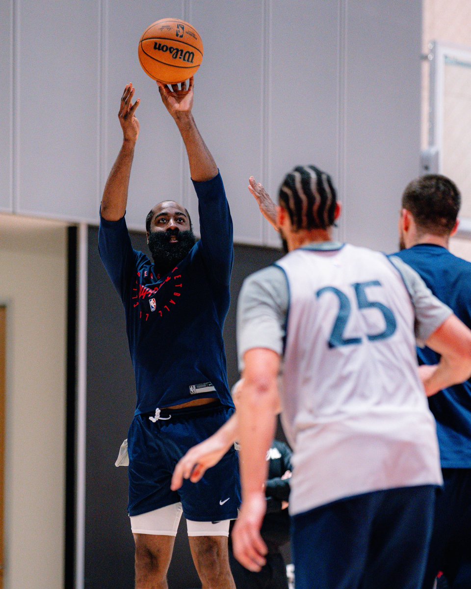 JHarden13's tweet image. Tunnel Vision #Uno