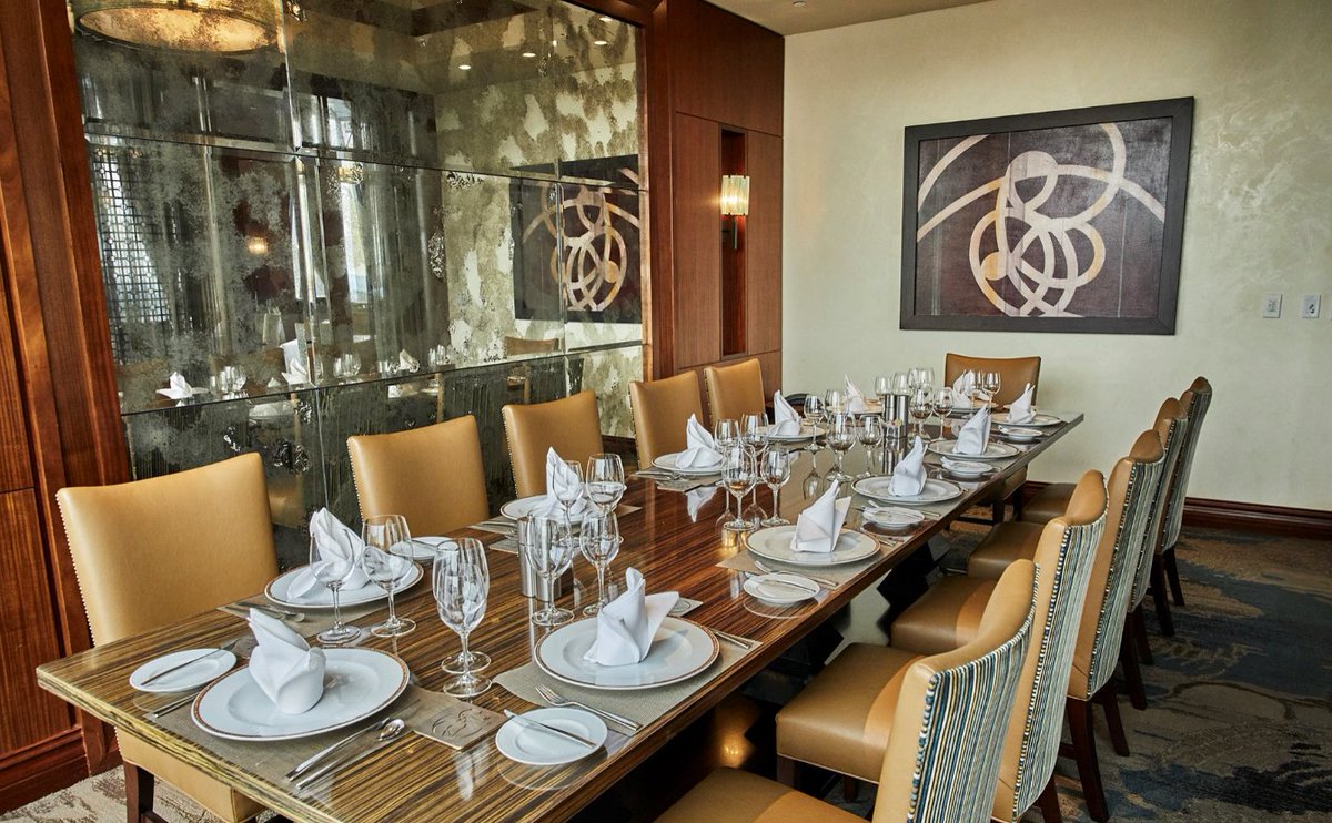 ✨ Discover purpose, connection, and unforgettable moments at Buckhead Club — Atlanta’s premier destination 26 floors above the city. Enjoy stunning views, exceptional dining, and curated events in a sophisticated setting. 🌆

Book Today! uniquevenues.com/venue/buckhead…