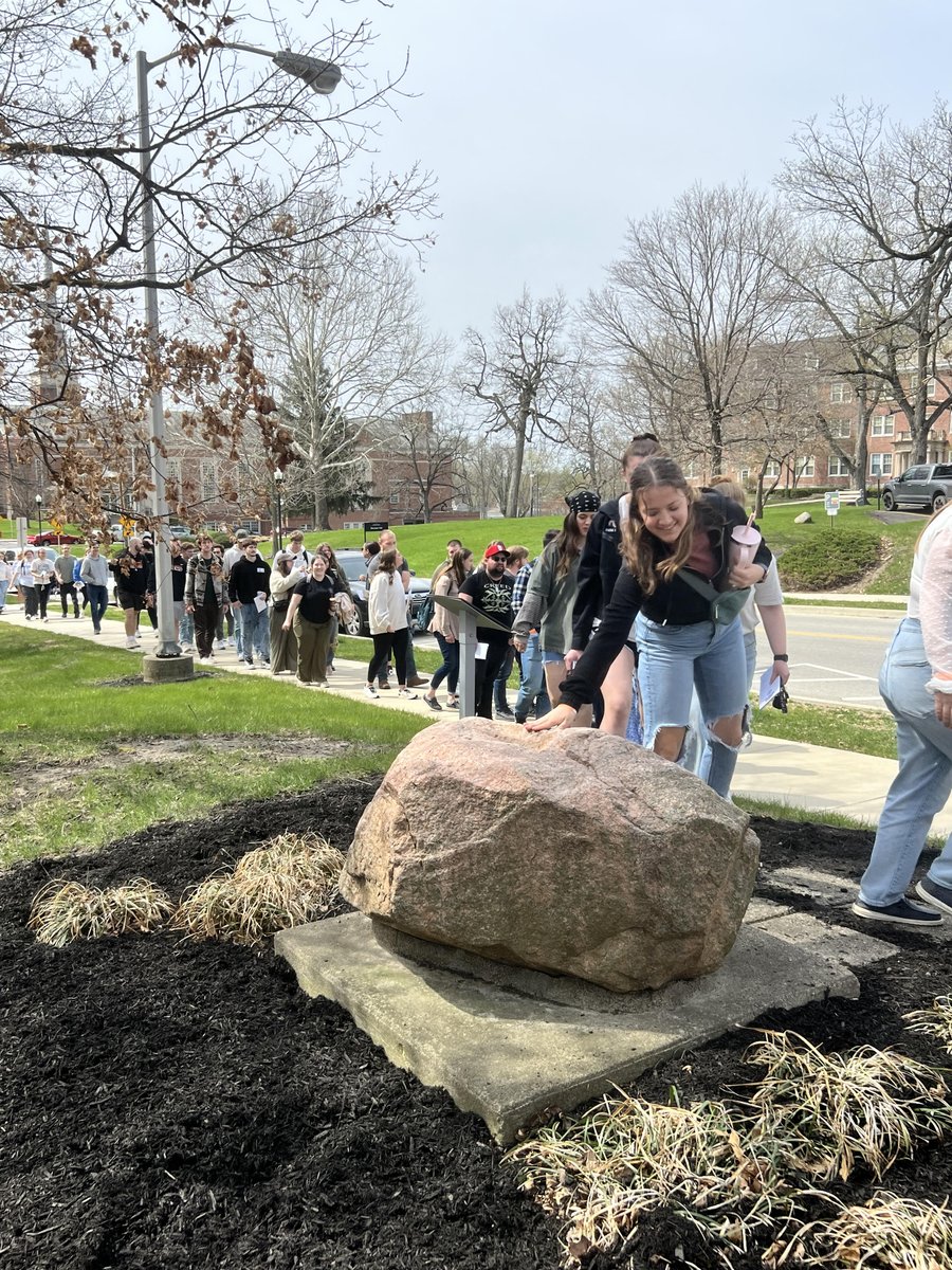 Another Senior Lunch in the books and the final one hosted by @prespistole and Kathy. These “almost” grads received their senior gift, caps and gowns and had a free meal.  Now they have just two weeks left before fully entering the wonderful world of the AU alumni network!