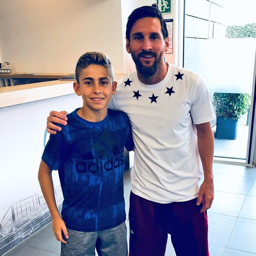 BarcaUniversal's tweet image. Fermin Lopez: "My role models have always been Iniesta and Messi."