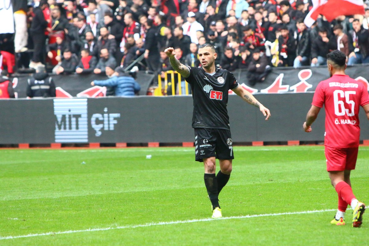 🙏🏻🏆 👈🏼