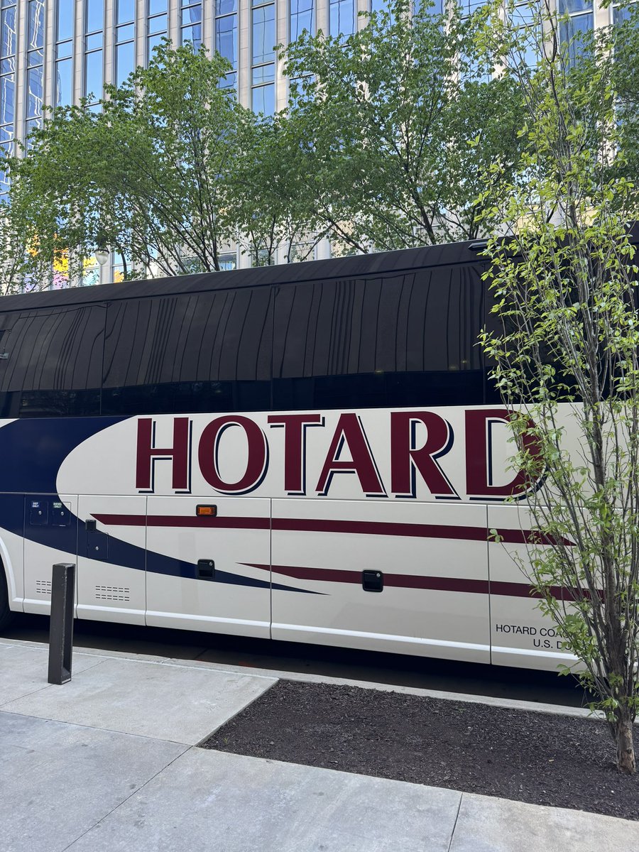 brb boutta plow this bus full of hot retards