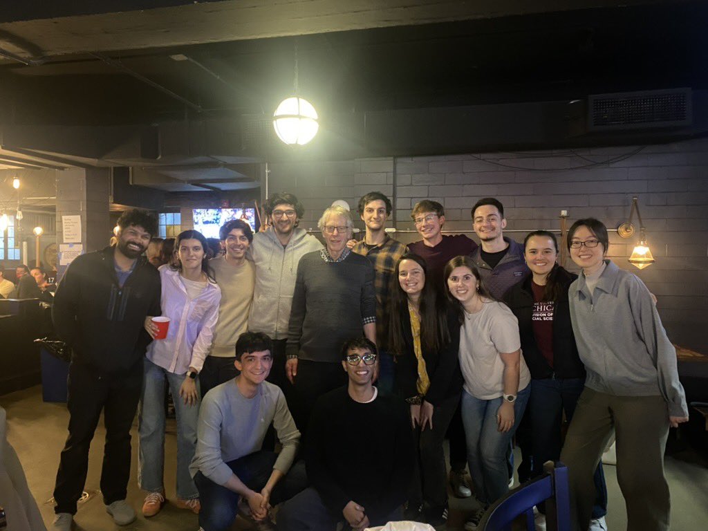 UncertainLars's tweet image. Fun time last night at the pub with first year PhD students and friends, but I did not shine at foosball.