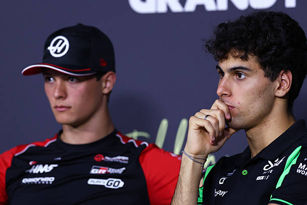 🇸🇦 | AMAMOS ESSA AMIZADE!

Oliver Bearman e Gabriel Bortoleto na coletiva de imprensa hoje em Jeddah.