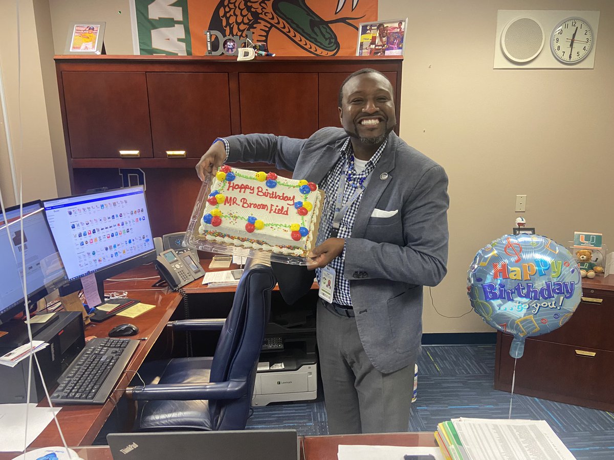 Dillard_HS's tweet image. Panther Nation would like to wish our leader Mr. Broomfield a Happy Birthday!! It’s not an option. No exceptions, No excuses!! @abroomsville