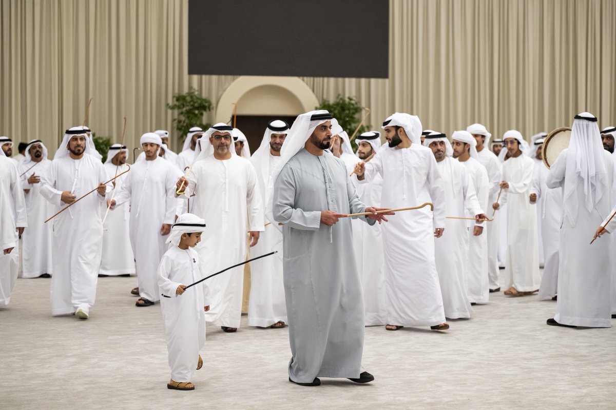 أفراح آل نهيان | 🇦🇪✨

يولة راعي العوايد 
سيدي سيف بن زايد