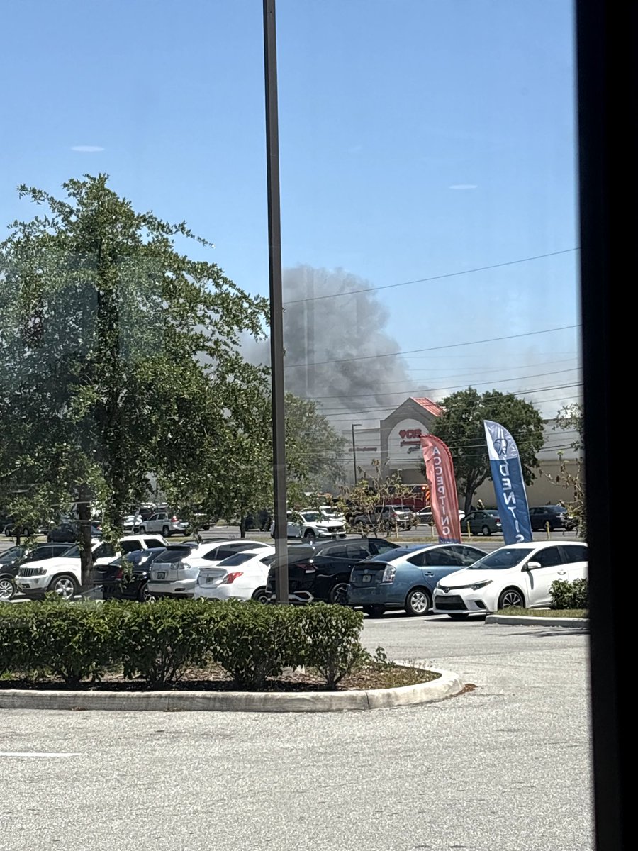 Diane (@pghpeanut1) on Twitter photo The.CVS Pharmacy at SOBT & Pleasant Hill road is on fire in Kissimmee. <a href="/WESH/">WESH 2 News</a> The.CVS Pharmacy at SOBT & Pleasant Hill road is on fire in Kissimmee. <a href="/WESH/">WESH 2 News</a>