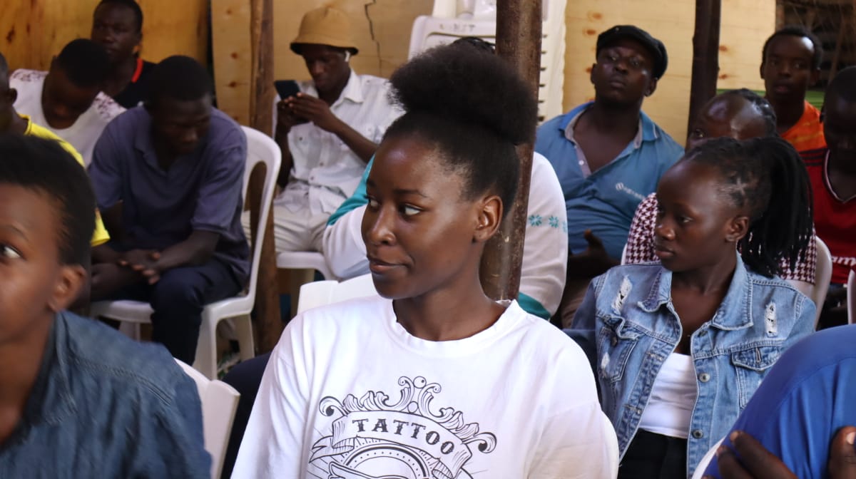 Hayawi hayawi huwa! Na Leo huu ndio siku ya ndovu kumla mwanawe.
Mkutano wa kuanzishwa ya Sauti ya Vijana na Uwezeshaji kwa kikundi ya Jamtaka
#SautiYaVijanaNaUwezeshaji
#KamakowaJamtaka
#Jamtaka
#Shofco