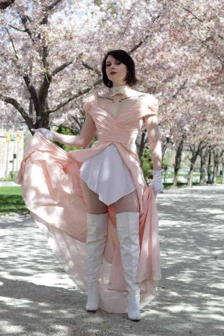 Watch Harli Kane's leaked NSFW photo on TwXstars