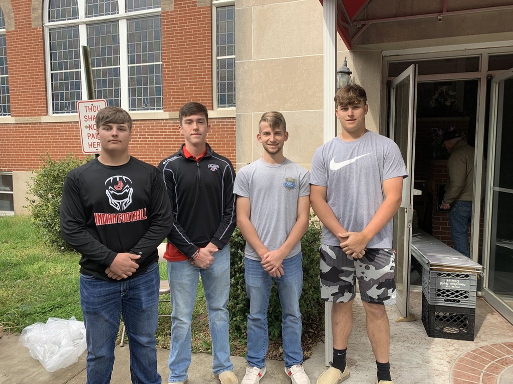 JCHS students continue to volunteer for the food distribution at the  First United Methodist Church. This is the third month in a row students unloaded the truck from the St. Louis Area Food Bank,  hand out perishable and non-perishable items, and help carry food to cars.